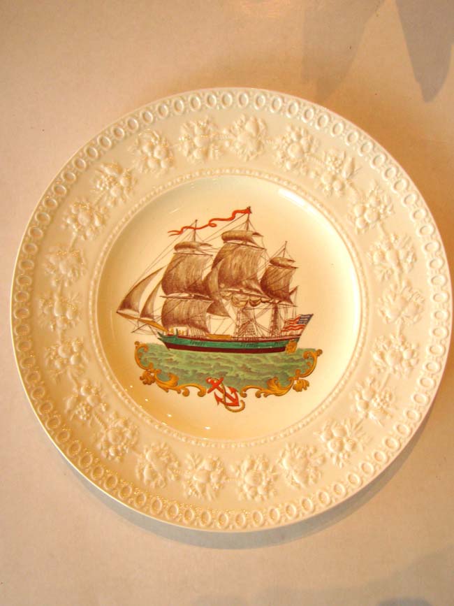 A beautiful set of eight 10 3/4" dinner plates in the Wellesley pattern by Wedgwood circa 1895 — image 2